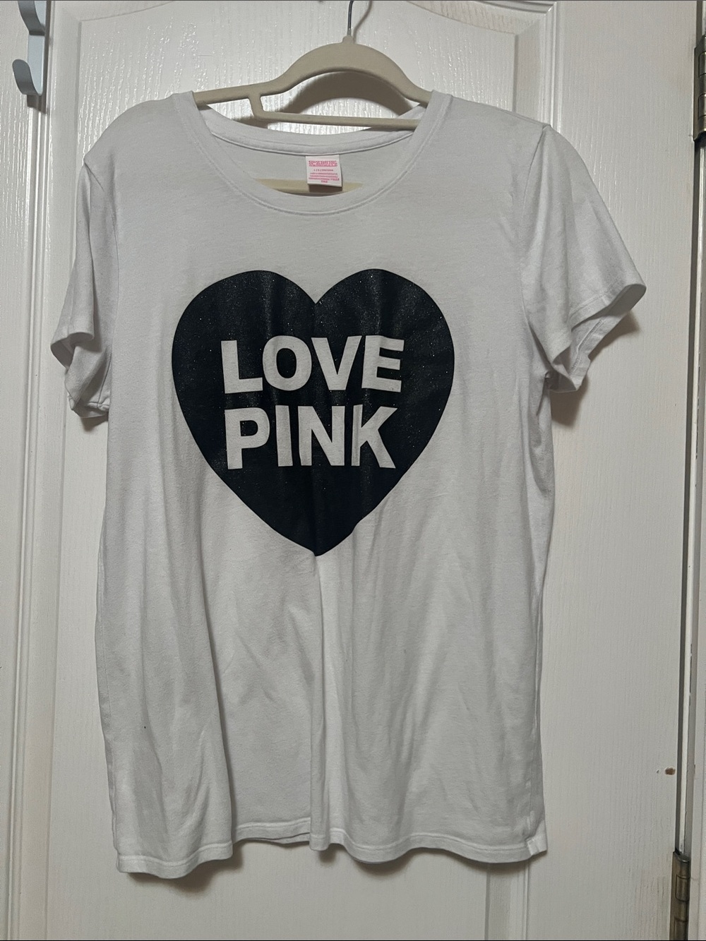 PINK vs White Tee with Black Heart 'LOVE PINK' Graphic